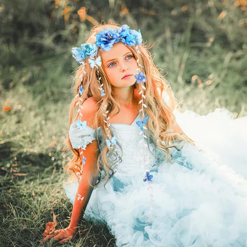 Vista 3 de Blue Flower Crown Headpiece - Floral Headband with Butterfly Bohemian Vine Crown Hippie Flower Headpiece for Women Wedding Party Bridal Shower