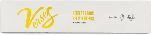 Vista 7 de Hootenanny Games Juegos de cartas musicales de versos para adultos y adolescentes Combina las mejores canciones con pequeños momentos en la noche