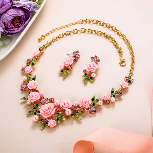 Vista 4 de EVER FAITH Conjunto de pendientes perforados con collar de perlas de imitación de cristal austriaco para mujer