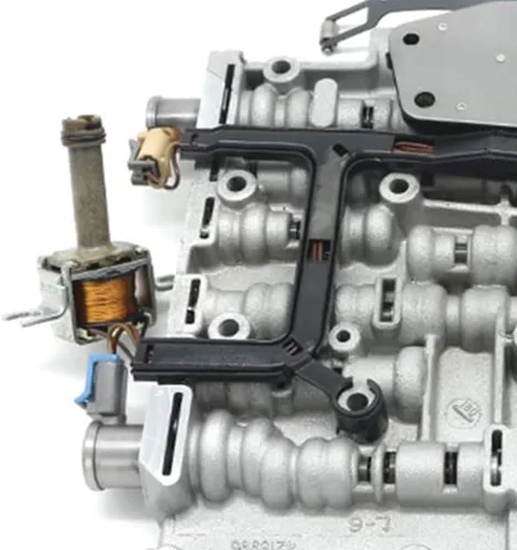 Vista 5 de Placa de cuerpo de válvula reconstruida 4L60E/4L65E y arnés compatibles con Chevy GMC 1996-2006 P1870