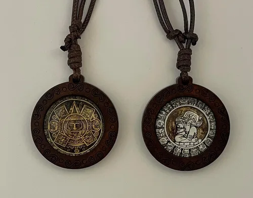 Vista 2 de Collar maya y collar azteca, joyería mexicana, calendario maya, arte colgante