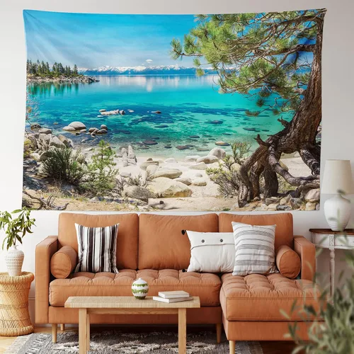 Vista 2 de Ambesonne Tapiz de naturaleza, reflejo de montaña nevada del lago Tahoe, vista de la costa rocosa de agua clara, decoración de tela para colgar