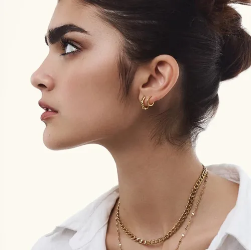Vista 3 de Hey Harper Pendientes de aro para mujer, joyería ligera, impermeable y resistente al sudor