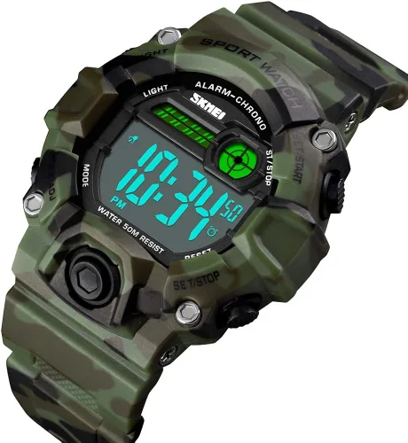 Vista 5 de CakCity Boys Camouflage LED Sports Kids Watch Waterproof Digital Electronic Military Wrist Watches for Kids with Silicone Band Alarm Stopwatch