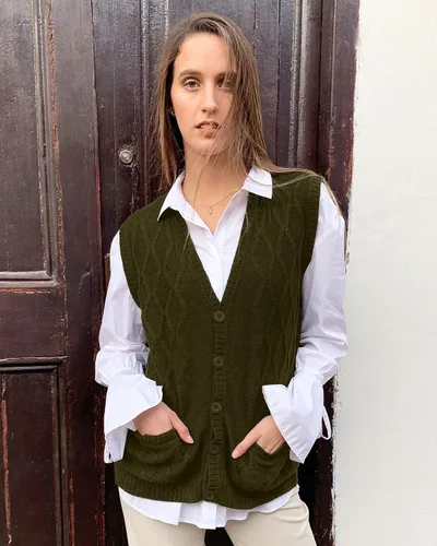Vista 4 de TINKUY Chaleco peruano de lana de alpaca con cuello en V y rombos para mujer, S-4XL