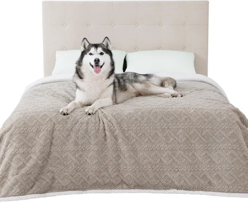 Vista 10 de Bedsure - Mantas impermeables para perros para la cama - Manta para mascotas para cama y sofá lavable, manta de forro polar de jacquard para gatos