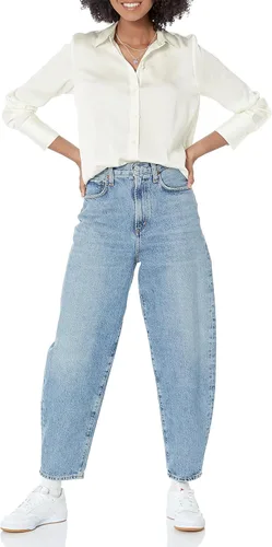 Vista 4 de Tienda Essentials Blusa de satén con botones de ajuste regular para mujer (disponible en tallas extragrandes)