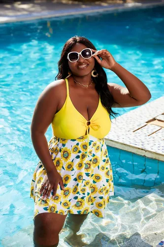 Vista 4 de Hanna Nikole Traje de baño de una pieza con control de abdomen para mujer, talla grande, con cuello en V