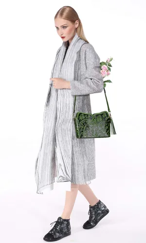 Vista 2 de PIJUSHI Bolsos de cuero de diseñador para mujer, bolso cruzado floral, bolso de hombro
