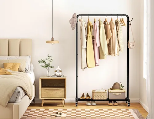 Vista 2 de HOMIDEC Clothes Rail, Metal Clothes Rack with 4 Side Hooks, Bottom Storage Shelf and Wheels, Heavy-Duty Clothing Rail Holds Up to 40kg, Clothes