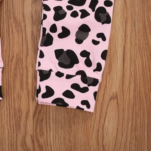 Vista 7 de Conjunto de 3 piezas de algodón con estampado de letras y pantalones cortos de leopardo y diadema de pantalones cortos y diadema