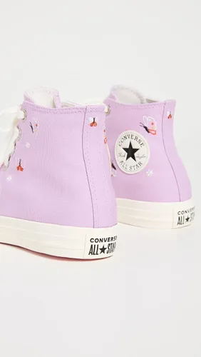 Vista 3 de Converse Women's Chuck Taylor All Star Sneakers