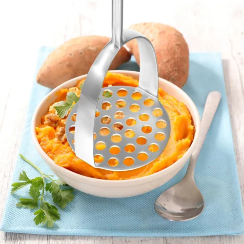 Vista 5 de Angoily Triturador de papas de acero inoxidable con mango de madera, prensador de papas resistente para papas de mano para aguacate y verduras