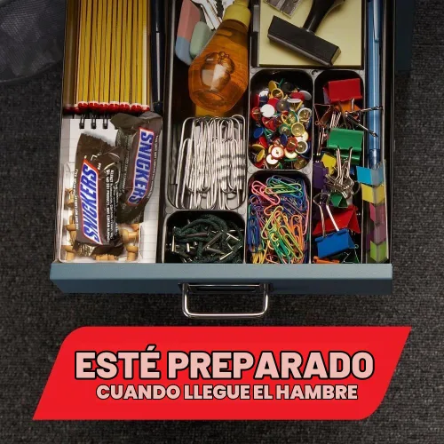 Vista 4 de Snickers - Barras de caramelo de chocolate de tamaño divertido, paquete a granel (paquete de 2 libras)