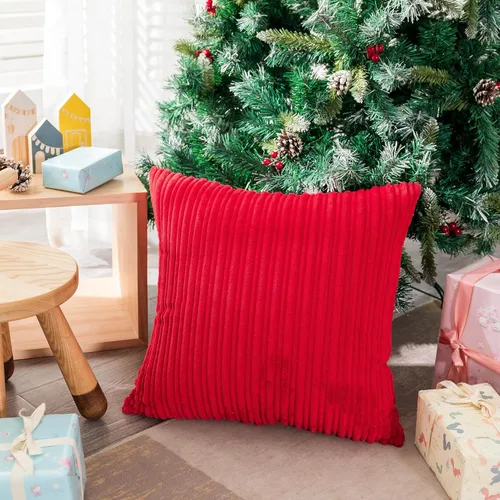 Vista 61 de UGASA - Fundas de almohada decorativas de terciopelo suave y sólidas de Navidad para sala de estar/sofá, 16 x 16 pulgadas, 2 unidades, color burdeos