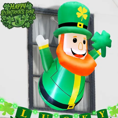 Vista 4 de TURNMEON Decoraciones inflables para el día de San Patricio de 3.5 pies, duende inflable que sostiene el trébol de trébol fuera de la ventana