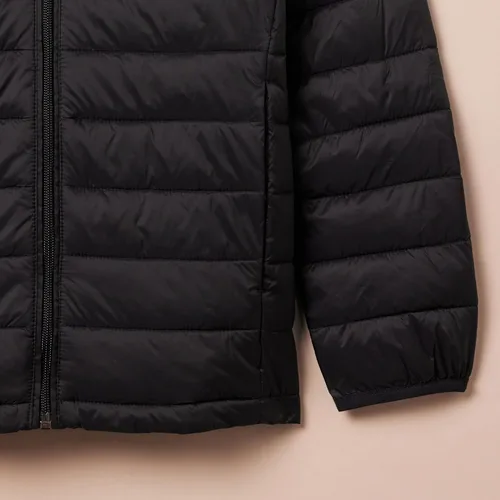 Vista 5 de Amazon Essentials Chaqueta ligera, resistente al agua, con capucha, acolchada y plegable para niños y niñas pequeñas