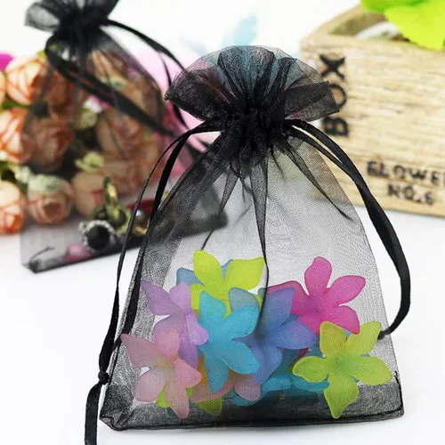Vista 6 de Paquetes de 50 bolsas de organza de regalo de 4 x 6 pulgadas, cordón negro a granel para baby shower, Navidad, cumpleaños de profesores, recuerdos