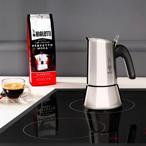 Vista 4 de Bialetti Cafetera de inducción Venus (6 tazas) y placa de inducción