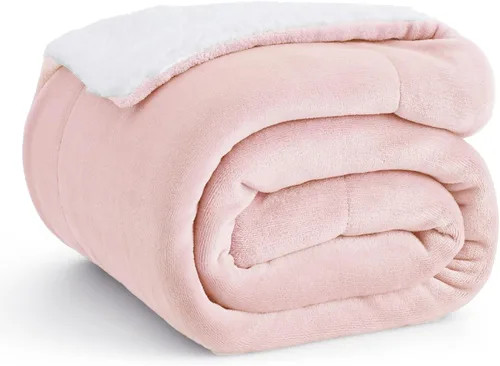 Vista 49 de Bedsure GentleSoft - Manta de forro polar Sherpa para sofá, manta de Navidad gruesa y cálida para invierno, manta de felpa suave y esponjosa como