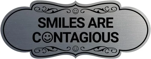 Vista 12 de Designer Smiles Are Contagious - Letrero (Negro) - Mediano