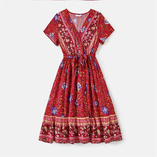 Vista 2 de PATPAT Vestidos de mamá y yo a juego para la familia, vestido de lunares con mangas voladas para madre e hija