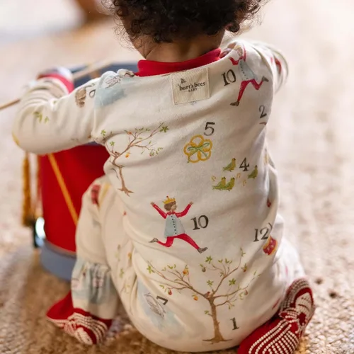 Vista 80 de Burt's Bees Baby Pijama para bebé niña, 100% algodón orgánico, pijama de una pieza, overol diagonal con cremallera, ajuste cómodo