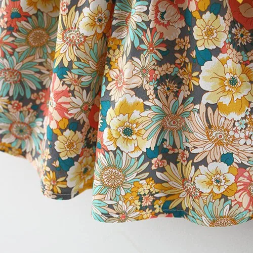 Vista 5 de IBAKOM Vestido de verano sin mangas con flores para bebé, vestido hawaiano de fiesta, vestido de princesa bohemio con sombrero de paja