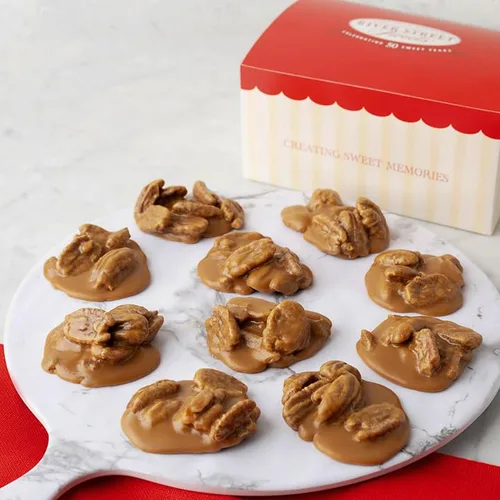 Vista 2 de Caja Clásica de 10 Pralines Originales River Street Sweets