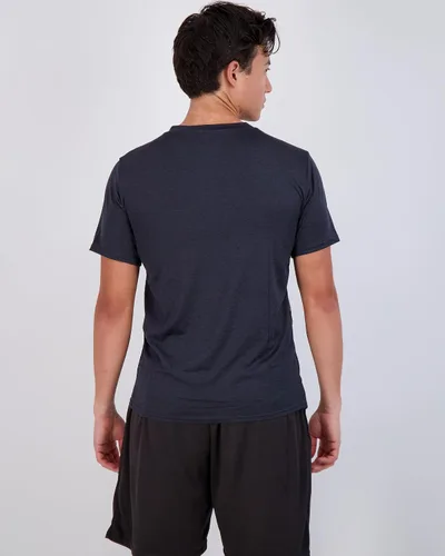 Vista 3 de Paquete de 5unidades camiseta deportiva Dry-Fit para hombre que disipa la humedad, de cuello redondo