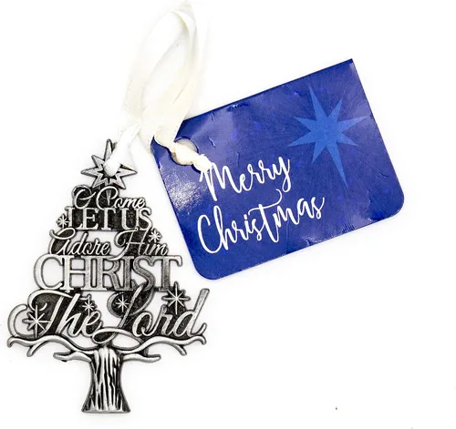 Vista 4 de Adorno colgante de Navidad grabado en forma de árbol de metal plateado con texto en inglés "O Come Let Us Adore Him Christ the Lord", 2.75 pulgadas