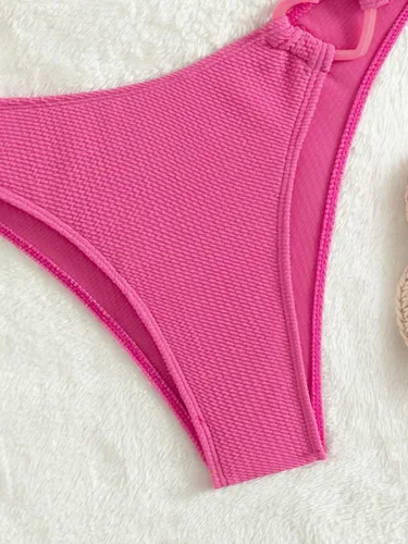 Vista 5 de OYOANGLE Bikini de 2 piezas para mujer, conjunto de traje de baño lindo con anillo de corazón texturizado halter bikini traje de baño