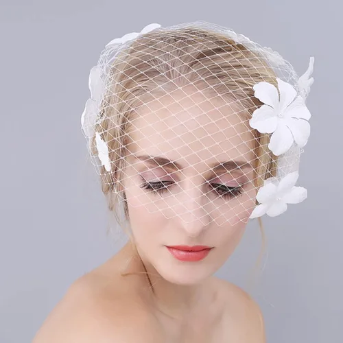 Vista 6 de Beaupretty Velo de malla para novia con flores, tocado de gasa para boda, velo corto, red de pelo de novia, tocado decorativo para fiesta de té
