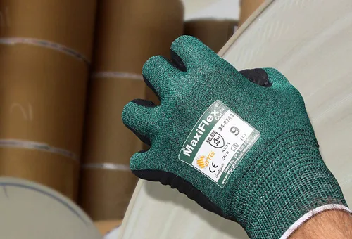 Vista 4 de MaxiFlex Cut 34-8743 - Guantes de trabajo recubiertos de nitrilo resistentes a los cortes con carcasa de punto verde y agarre de microespuma
