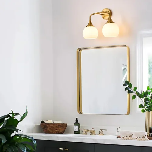 Vista 6 de Lámparas doradas de baño con 2 luces de tocador con pantalla de vidrio blanco leche, luces de tocador para baño, aplique de pared moderno para baño