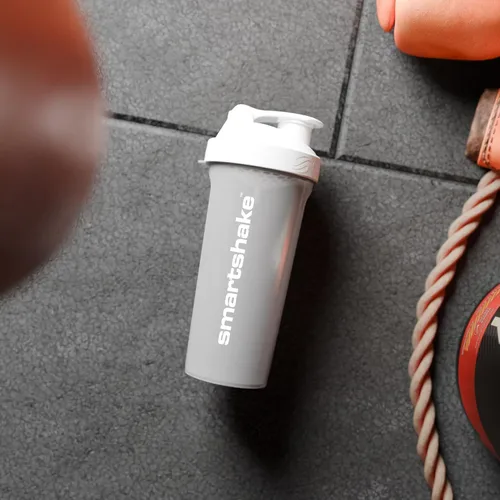 Vista 6 de Smartshake Botella mezcladora de proteínas para mezclas de proteínas, 33 onzas, tazas agitadoras para batidos de proteínas, botella agitadora