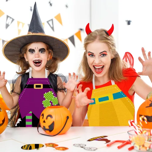 Vista 4 de YLOLUL Delantal de cocina de Halloween, delantales de cocina de bruja, decoración de fiesta de Halloween, delantales de cocina para niños