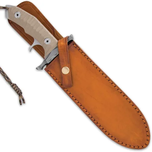 Vista 6 de United Cutlery Rambo Last Blood Heartstopper Cuchillo y Funda de Cuero - Oficialmente Autorizado por Stallone, Hoja de Acero Inoxidable 7Cr17, Mango