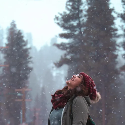 Vista 3 de ZOORON Gorro de invierno para mujer, de punto grueso, de piel sintética, pompón, gorro holgado