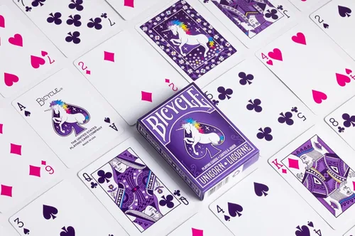 Vista 4 de Bicycle Juego de cartas de unicornio (paquete de 6)