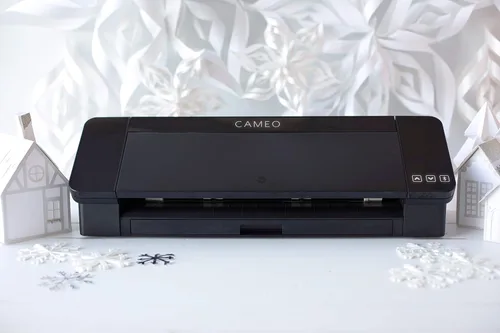 Vista 4 de Silhouette Cameo 4 con Bluetooth, tapete de corte 12x12, AutoBlade 2, 100 diseños y software Silhouette Studio - Edición Negra