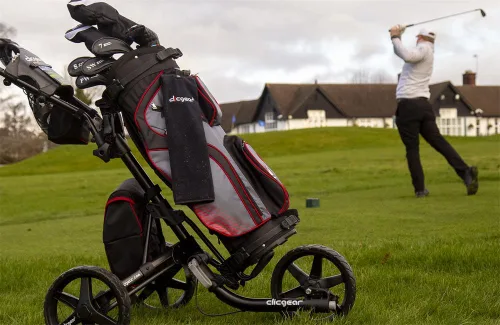 Vista 2 de Clicgear Toalla de golf - Diseño de microfibra triple con goma incorporada (negro)
