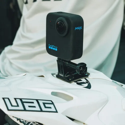 Vista 10 de GoPro MAX - Cámara impermeable 360 + cámara tradicional con pantalla táctil esférica 5.6K30 HD Video 16.6MP 360 fotos 1080p Estabilización