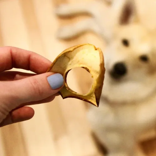 Vista 5 de Lucky Premium - Anillos de manzana – Golosinas de manzana de cecina fina y crujientes totalmente naturales para perros, golosinas vegetarianas