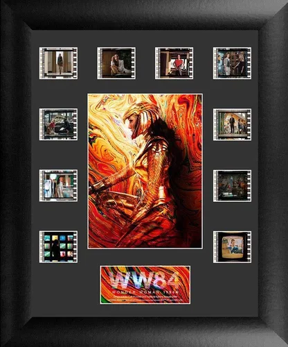 Vista 9 de Trend Setters Wonder Woman 1984 – DC FanDome Limited Edition – FilmCells 7" x 5" MiniCell Presentación de escritorio – Con clip de película de 1.378