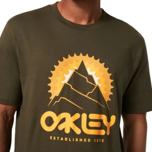 Vista 4 de Oakley Mountains Out B1b Tee