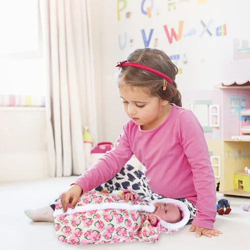 Vista 7 de Rakki Dolli Mono de muñeca para dormir, hecho a mano, ropa de muñeca con capucha, mameluco rosa con capucha para invierno, accesorio para muñeca