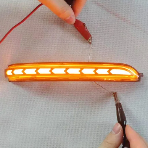Vista 3 de BAKUGO 2 unids LED dinámica intermitente intermitente luz intermitente intermitente para Kia K3 Forte Cerato 2019 2020 2021