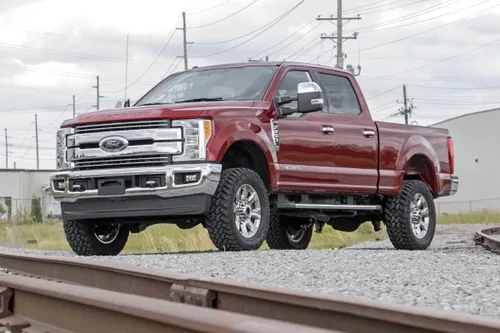 Vista 7 de Kit de elevación de 3" de Rough Country para Ford F-250 Super Duty 2017-2022 Diésel - 50221