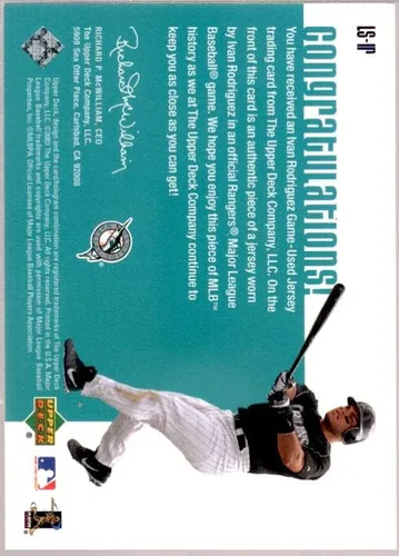 Vista 2 de Ivan Rodriguez AVG Card 2003 Upper Deck Leading Swatches #IR